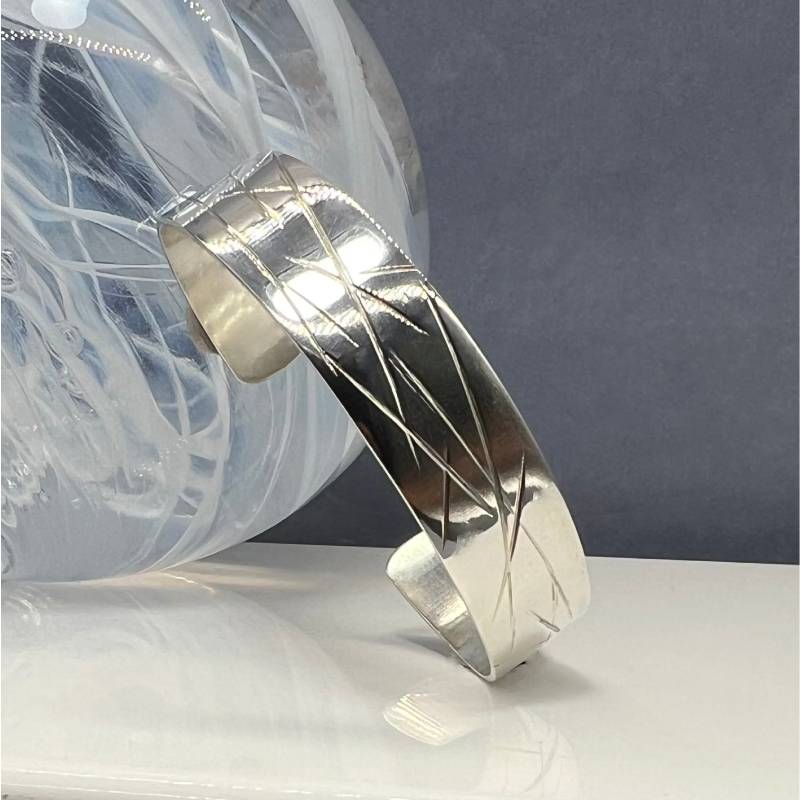 #MariaChrisohouJewelry Χειροποίητο, ασημένιο 925°, βραχιόλι από την σειρά lines.Geometric Design


