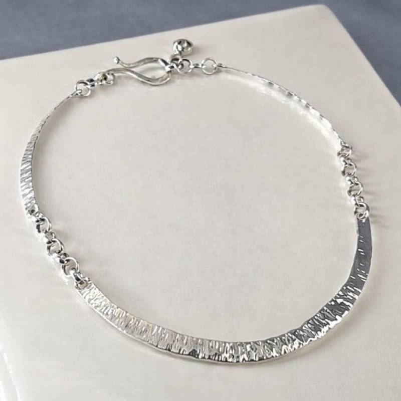 Ασημένιο  925° Χειροποίητο Κολιέ Torque “Lines” – Σφυρήλατο Statement Κόσμημα.
