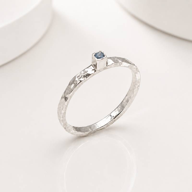 Handmade Silver Ring 925° – Lines & Hammered with Natural Aquamarine