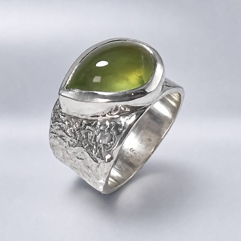 Handmade Sterling Silver 925 Fire Ring with Natural Prehnite